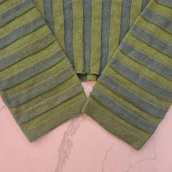 BDG Urban Outfitters V-Neck Striped Ribbed Knit Cropped Sweater Green Size Large - Picture 4 of 8